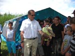Rmi DELATTE rend visite au camp dt  Marnay, mlant jeunes valides et handicaps - 17 juillet 2008 -