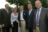 Jol ABBEY, Danielle JUBAN, Dpute supplant, Louis de BROISSIA, Snateur, Bernard DEPIERRE, Dput, et Rmi DELATTE - Fte du quartier CHEVREUL-PARC au parc de la Colombire  Dijon  - 12 mai 2007 -